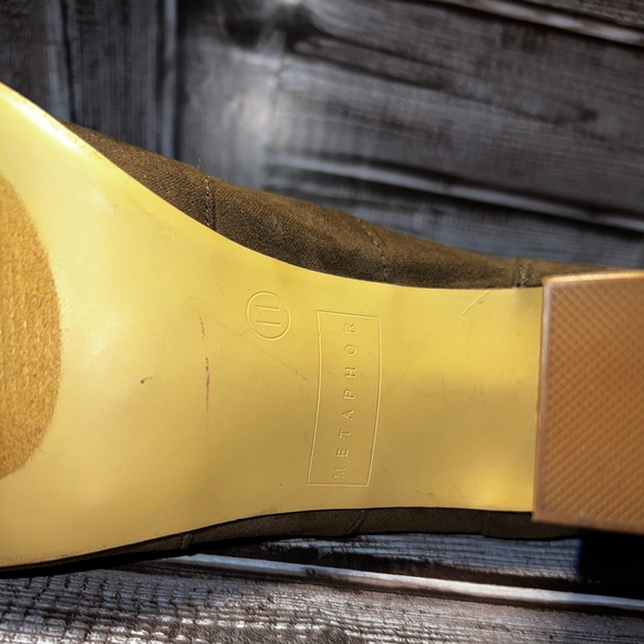 Metaphor woman’s Chelsea ankle  boots - Picture 4 of 16